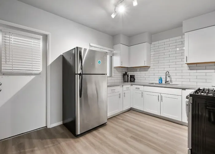 Modern 2b1b Hideaway In Old Town Apartment Scottsdale