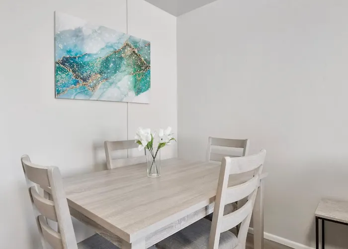 Apartment Modern 2b1b Hideaway In Old Town Scottsdale